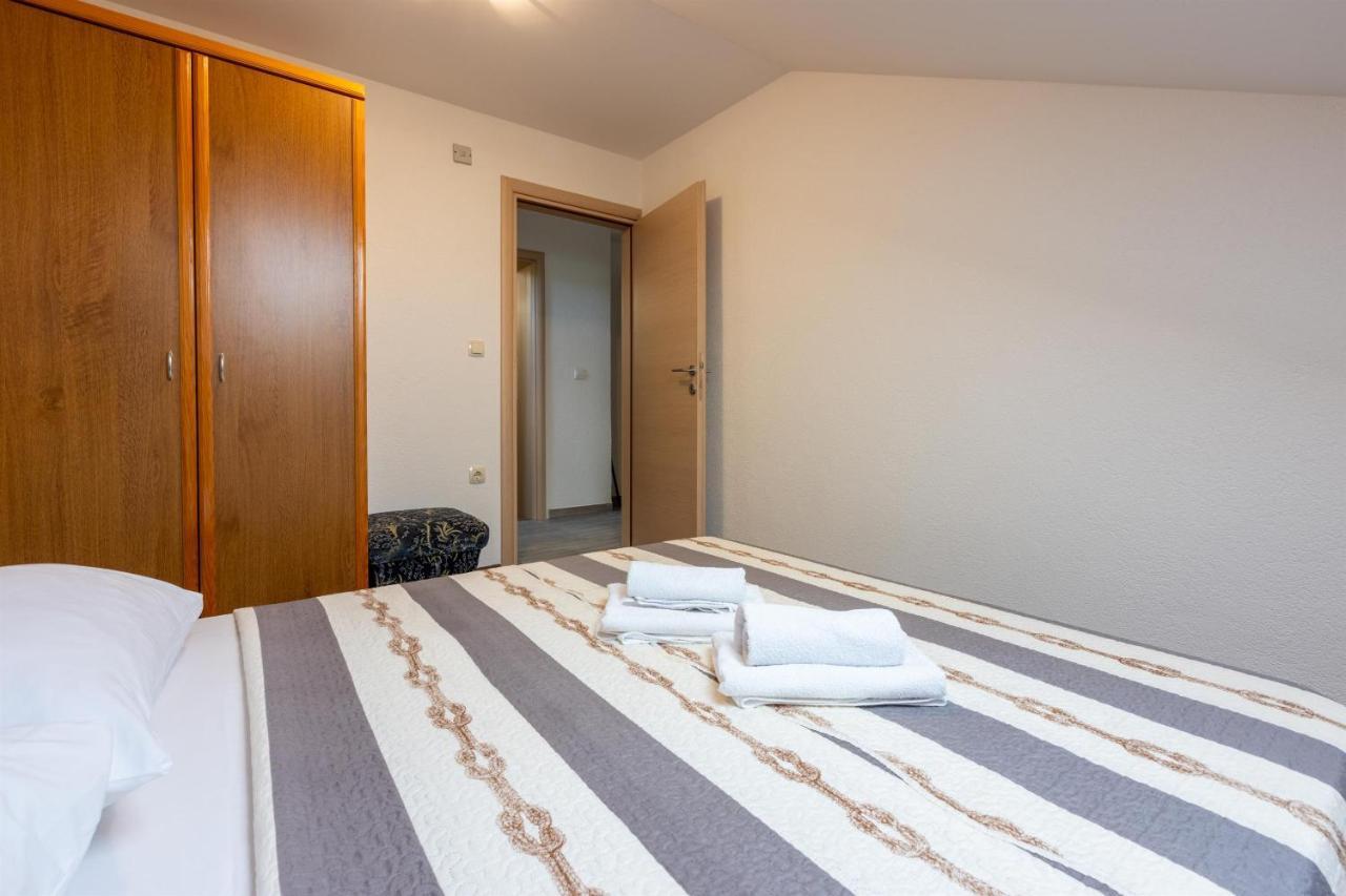 Apartments Mirela Crikvenica Kültér fotó