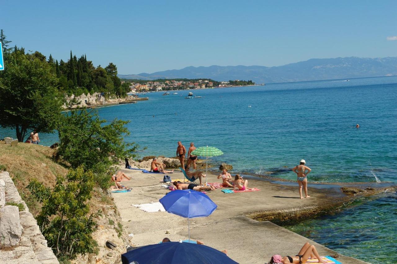 Apartments Mirela Crikvenica Kültér fotó